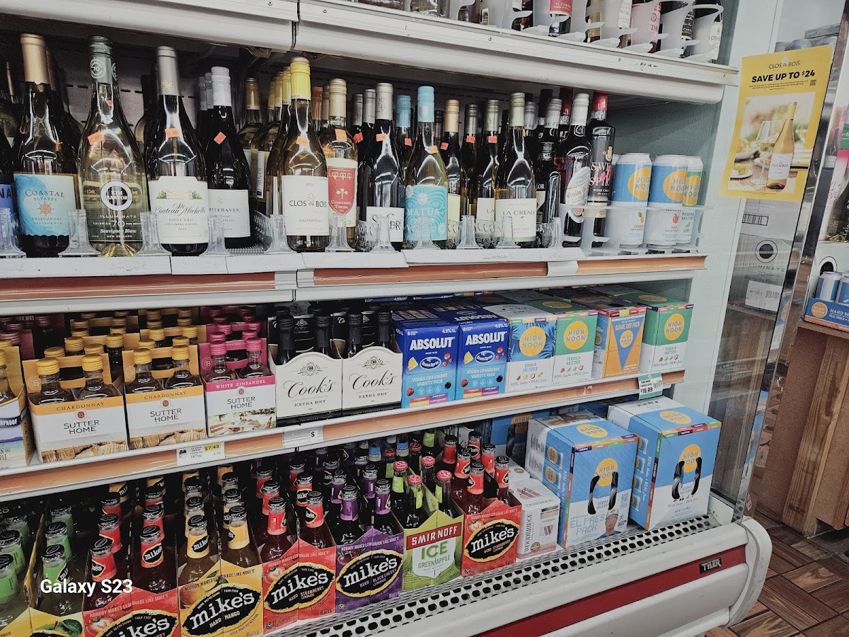 A One A Express Discount Inc photo 4