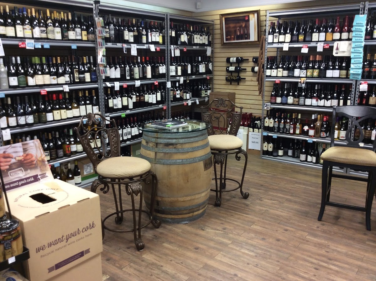 Amelia Island Wine Company photo 2