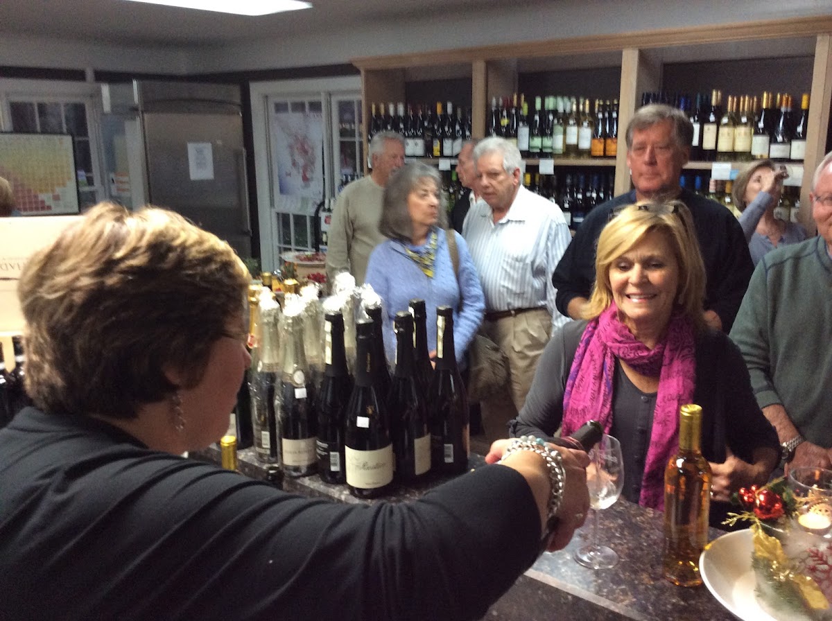 Amelia Island Wine Company photo 4