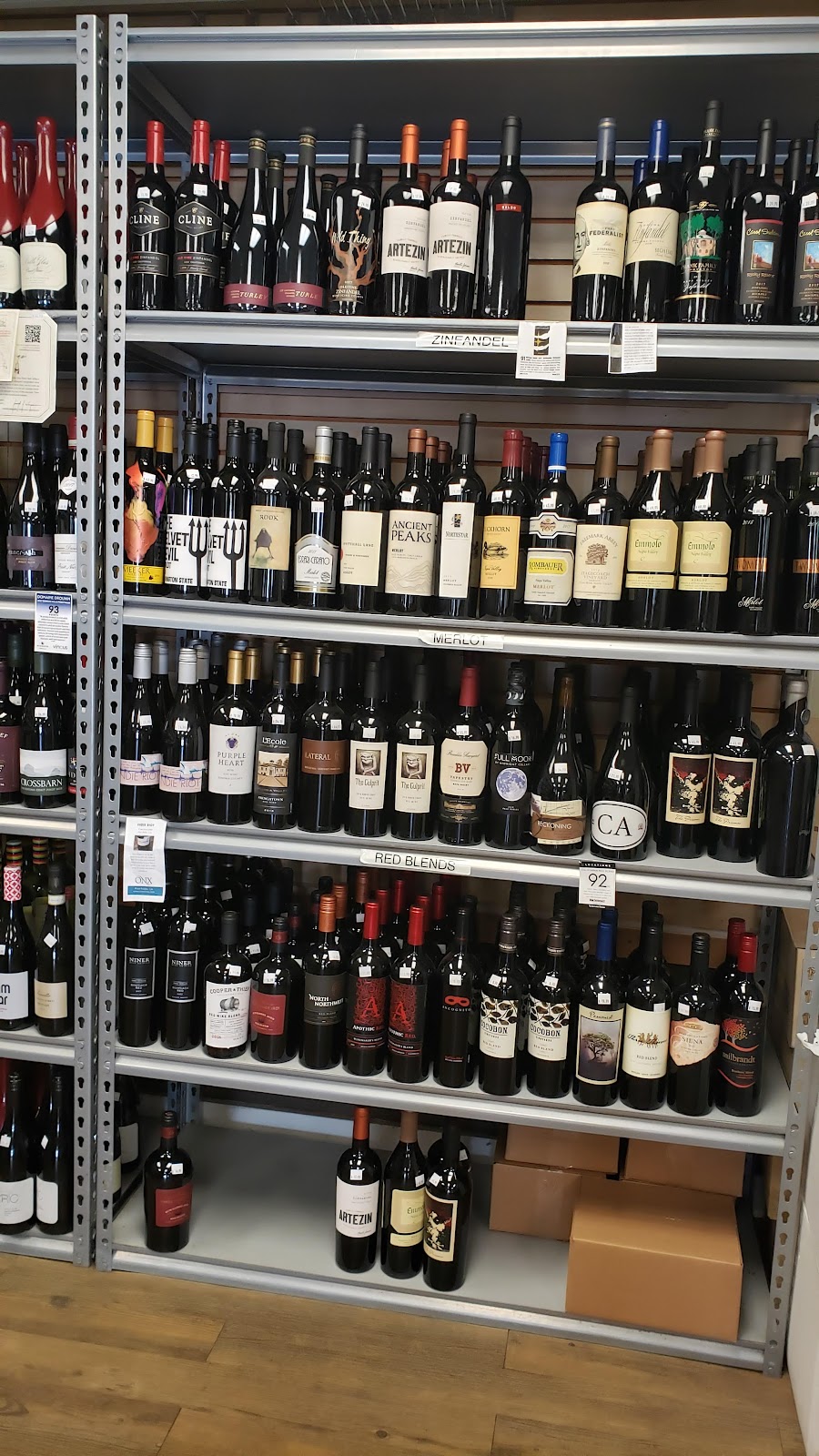 Amelia Island Wine Company photo 7