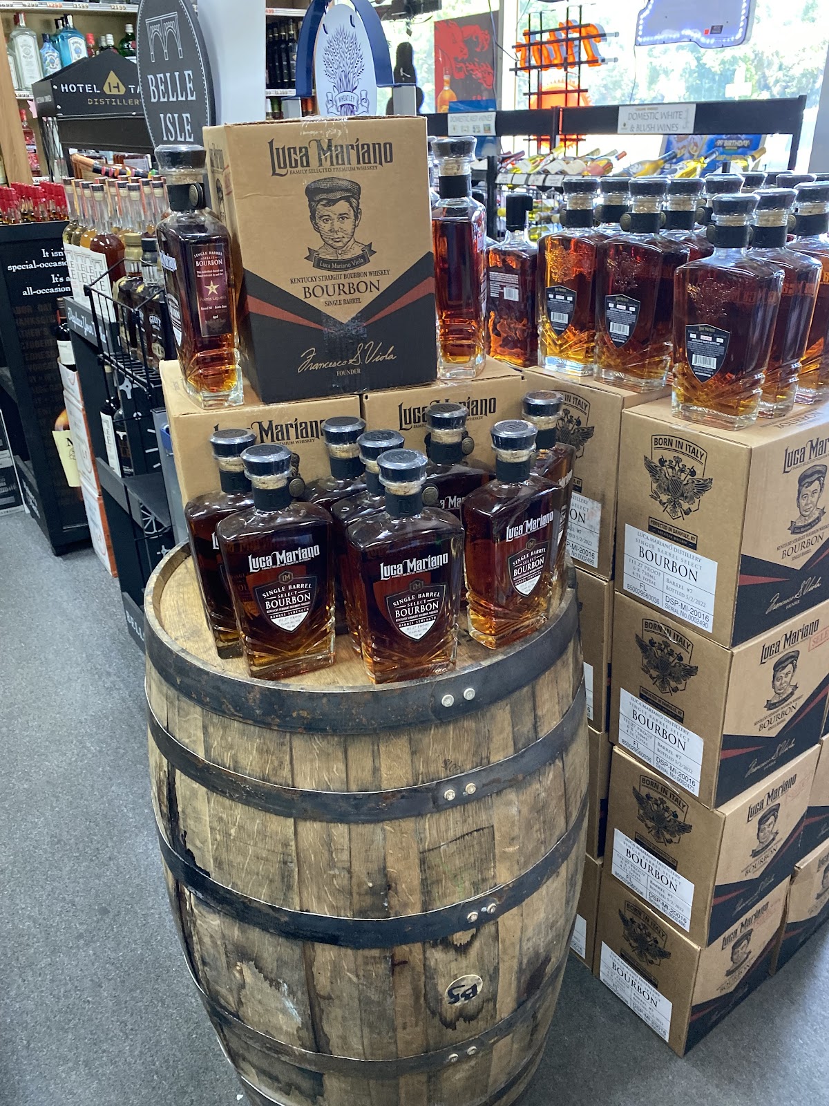 Five Points Package Store photo 2