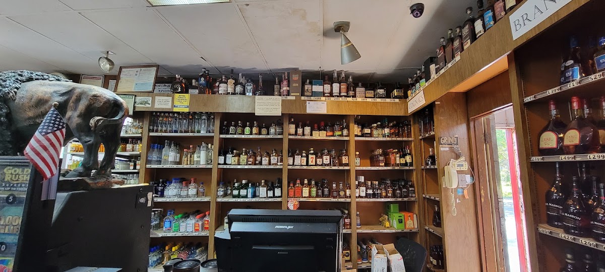 Five Points Package Store photo 4