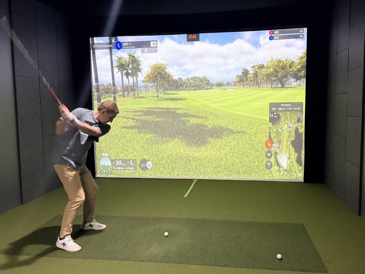 Golf Pub Social photo 4