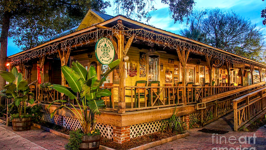 Green Turtle Tavern photo 1