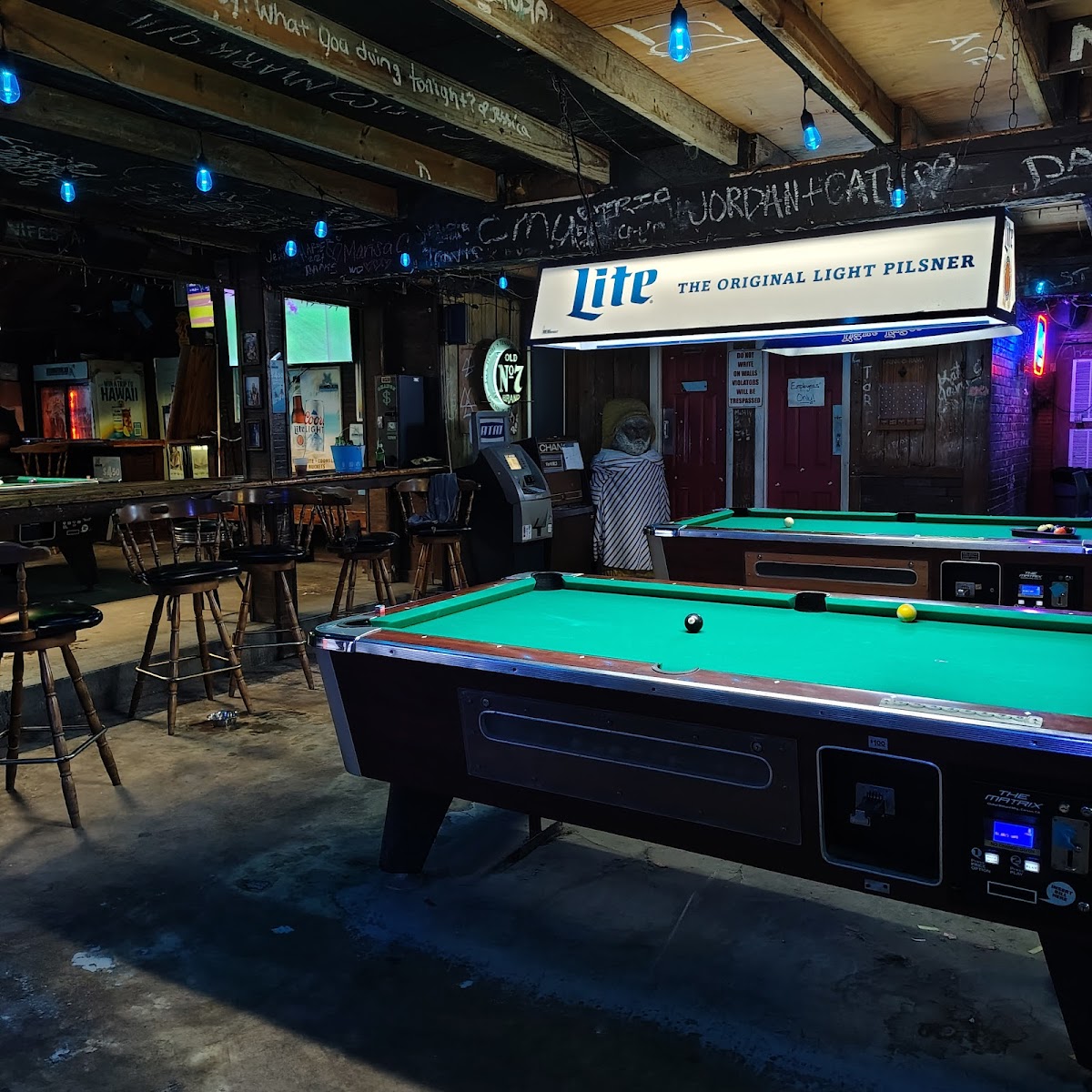 Hammerhead Beach Bar photo 8