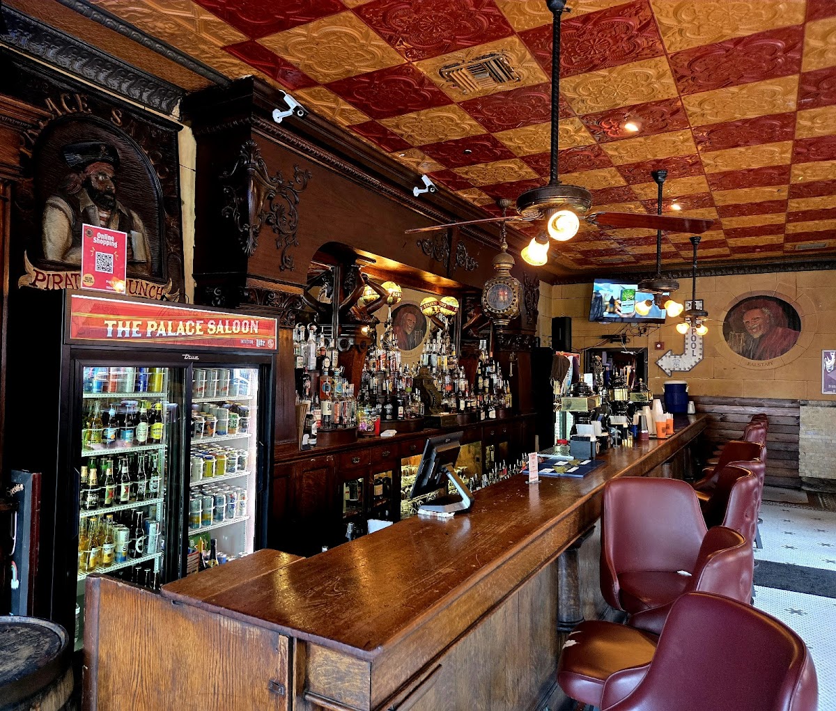 Palace Saloon photo 4