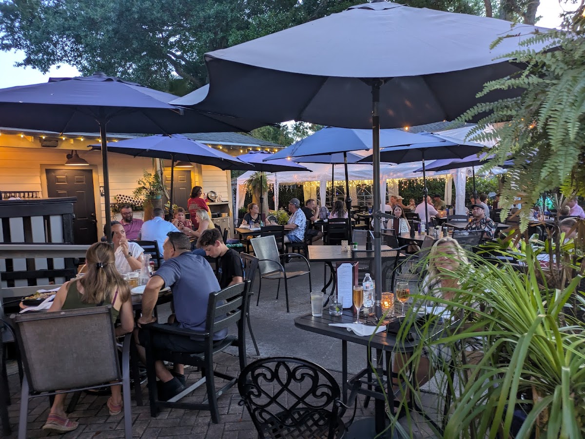 The Patio at 5th and Ash Restaurant photo 7