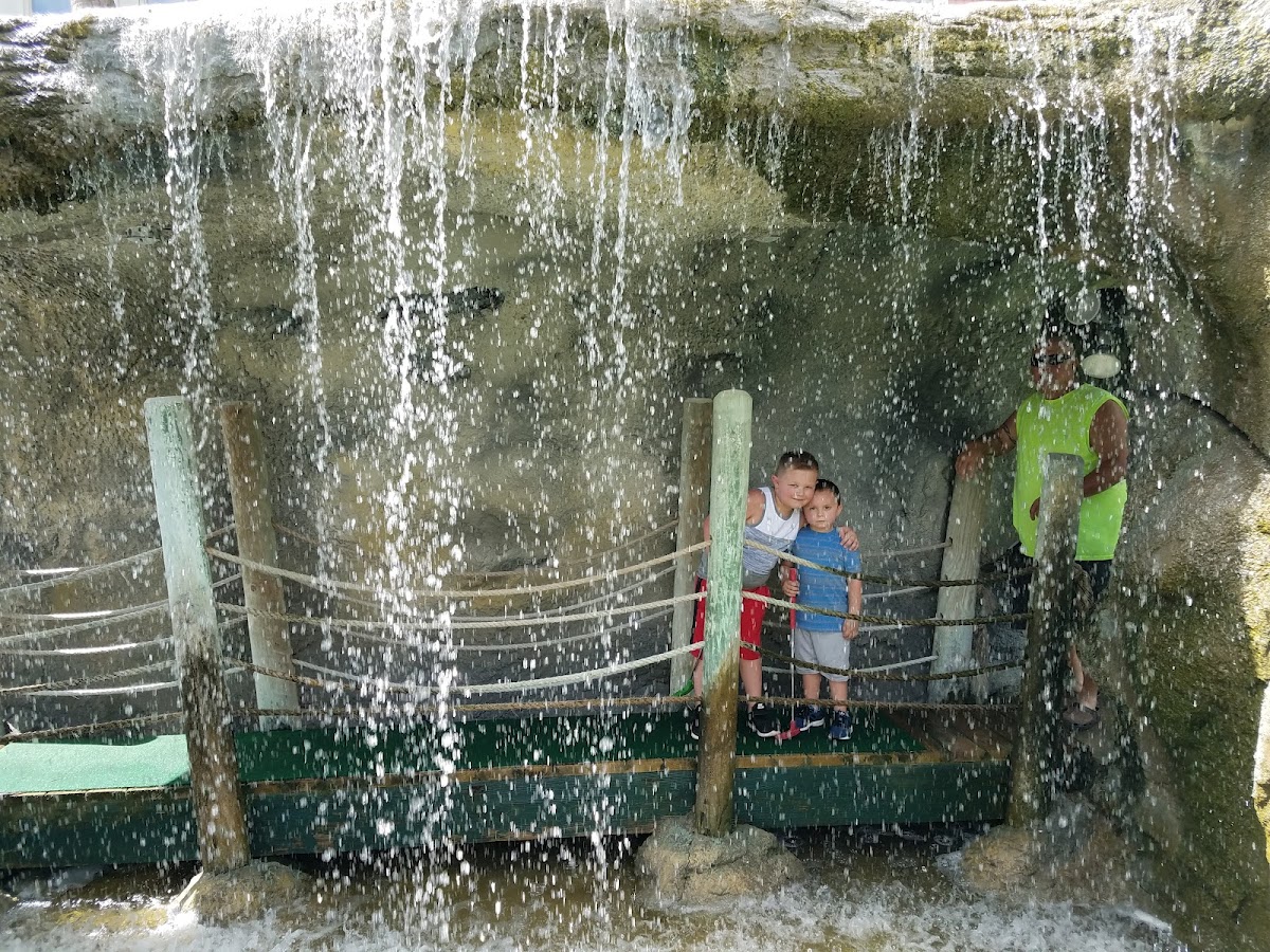 Island Falls Adventure Golf photo 5