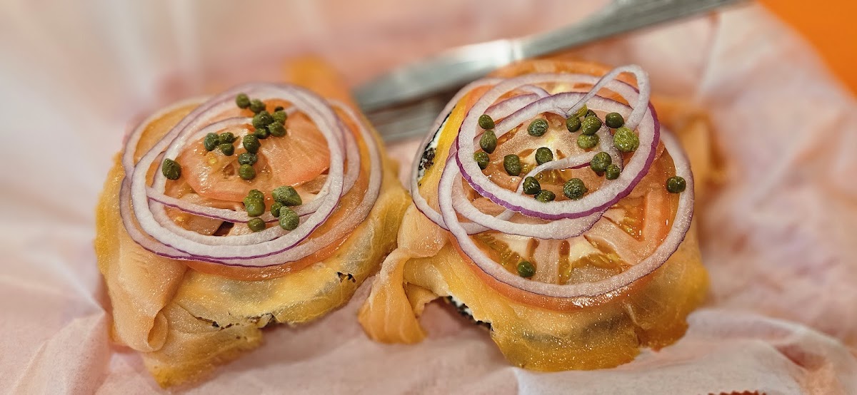 Aloha Bagel & Bakery photo 10