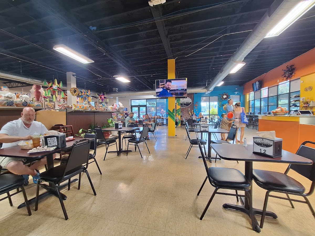 La Sureña Restaurant & Store photo 8