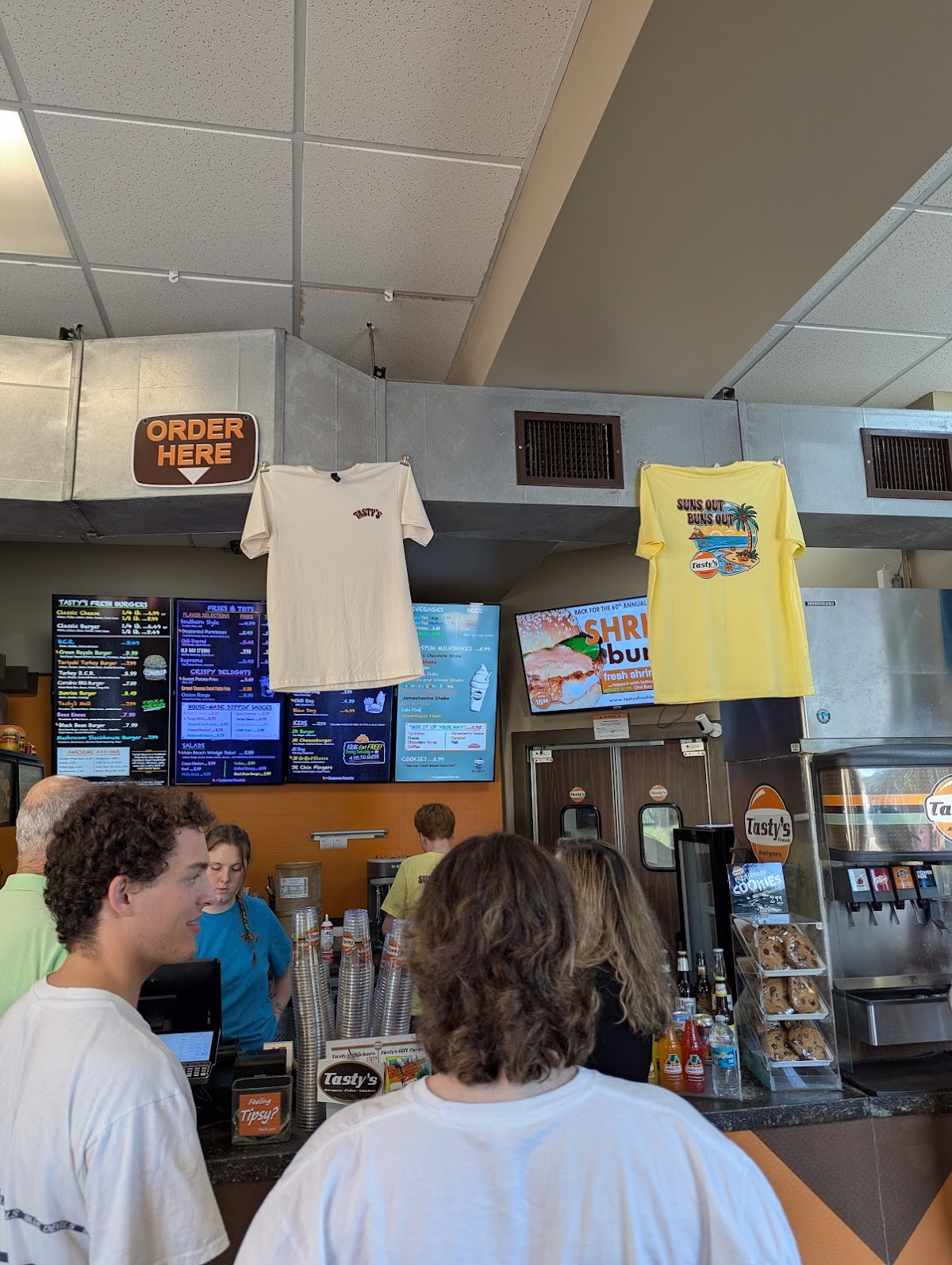 Tasty's Fresh Burgers photo 6