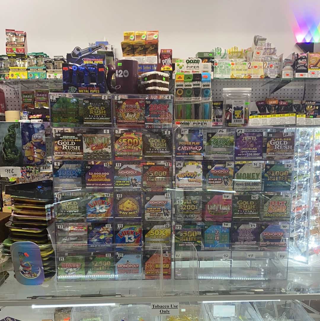 8th Street Smoke Shop photo 7