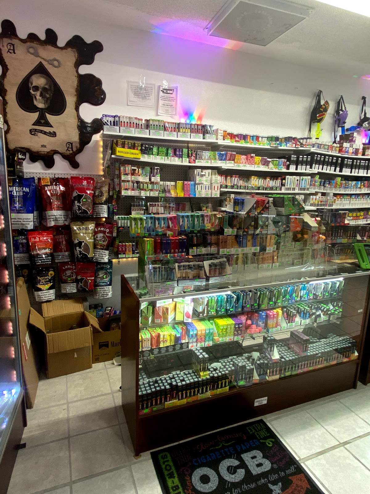 8th Street Smoke Shop photo 8