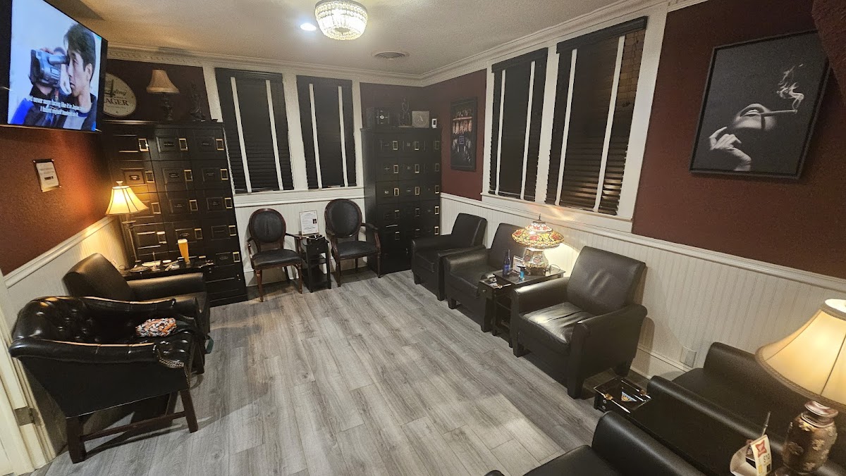 Ash Street Cigar Parlor photo 2