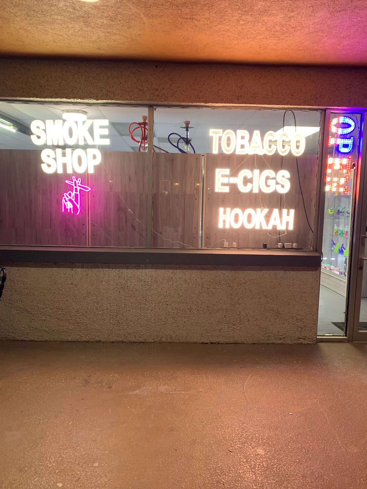 Fernandina Smoke Shop photo 1