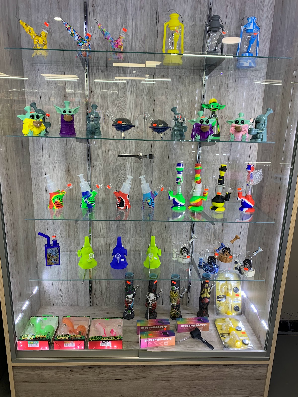 Fernandina Smoke Shop photo 2