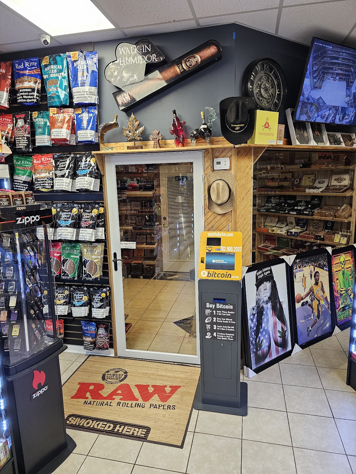 Smokin Buddy's photo 8