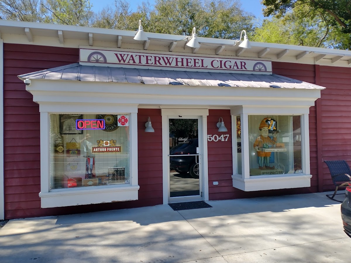 Waterwheel Cigar photo 1