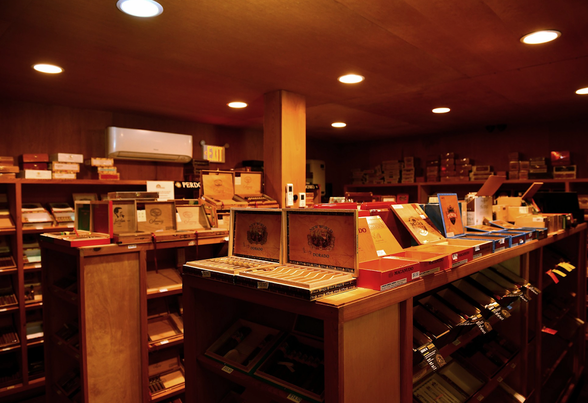 Waterwheel Cigar photo 6