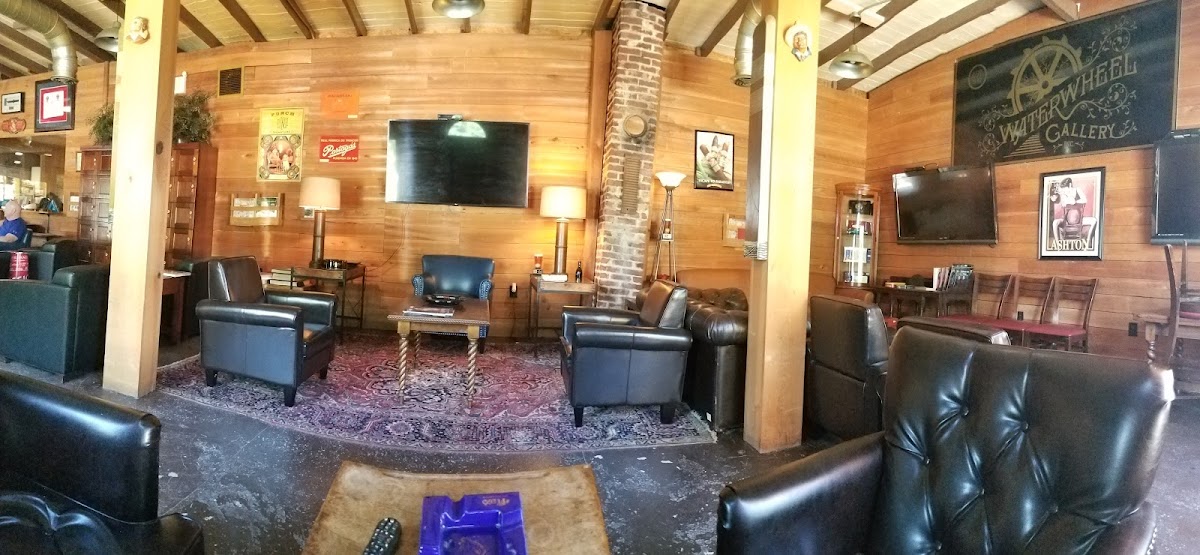 Waterwheel Cigar photo 7