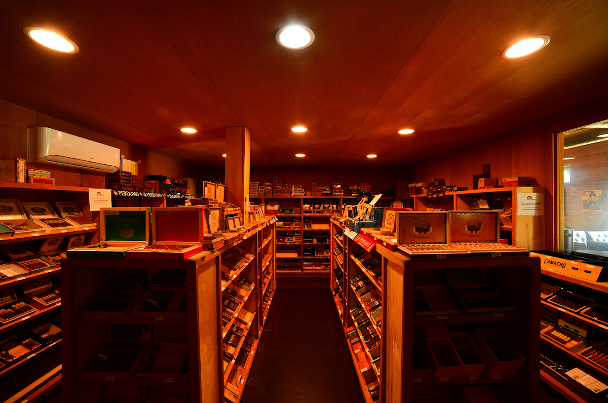 Waterwheel Cigar photo 9