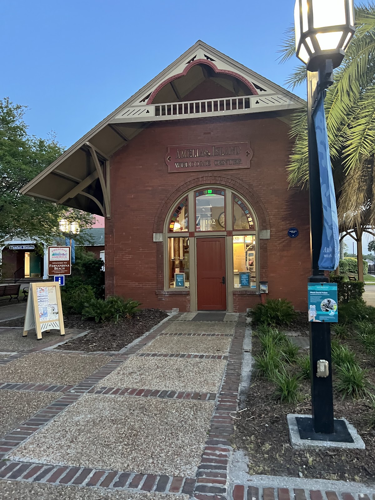 Amelia Island Welcome Center photo 2