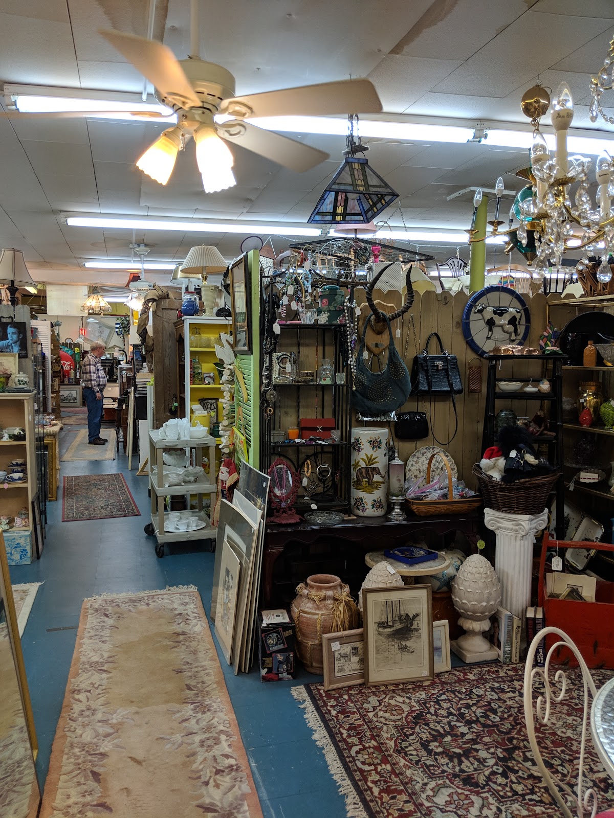 Antiques and More Treasures Inc photo 8