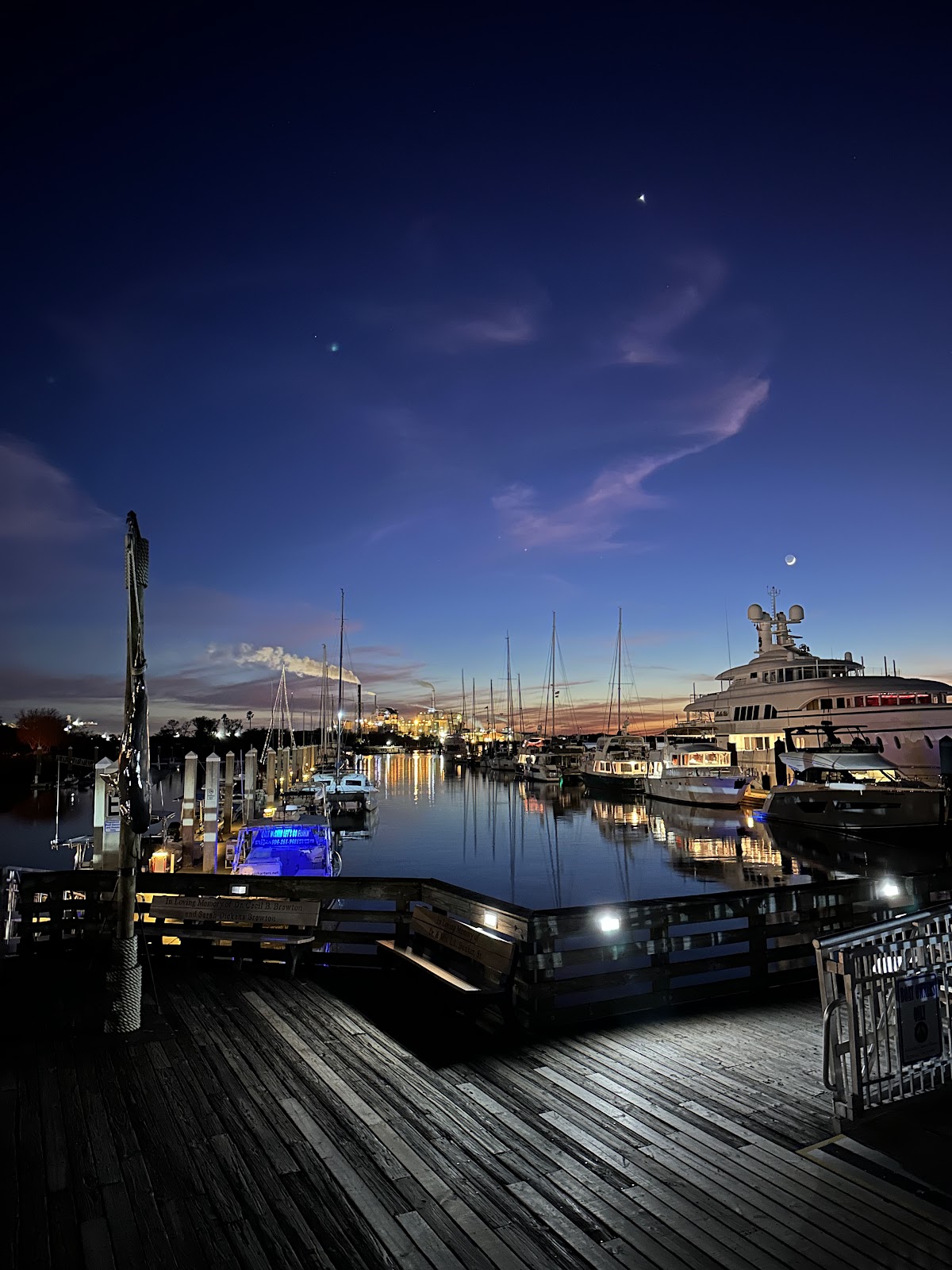 Fernandina Harbor Marina photo 2