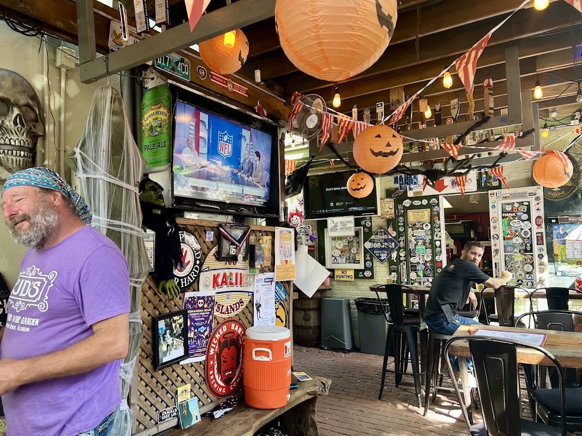 PJD'S Beer & Wine Garden photo 3