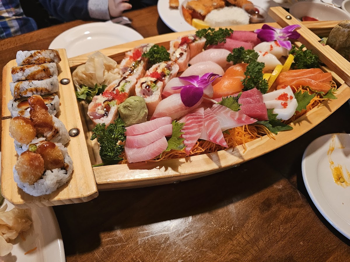 Akari Sushi photo 4
