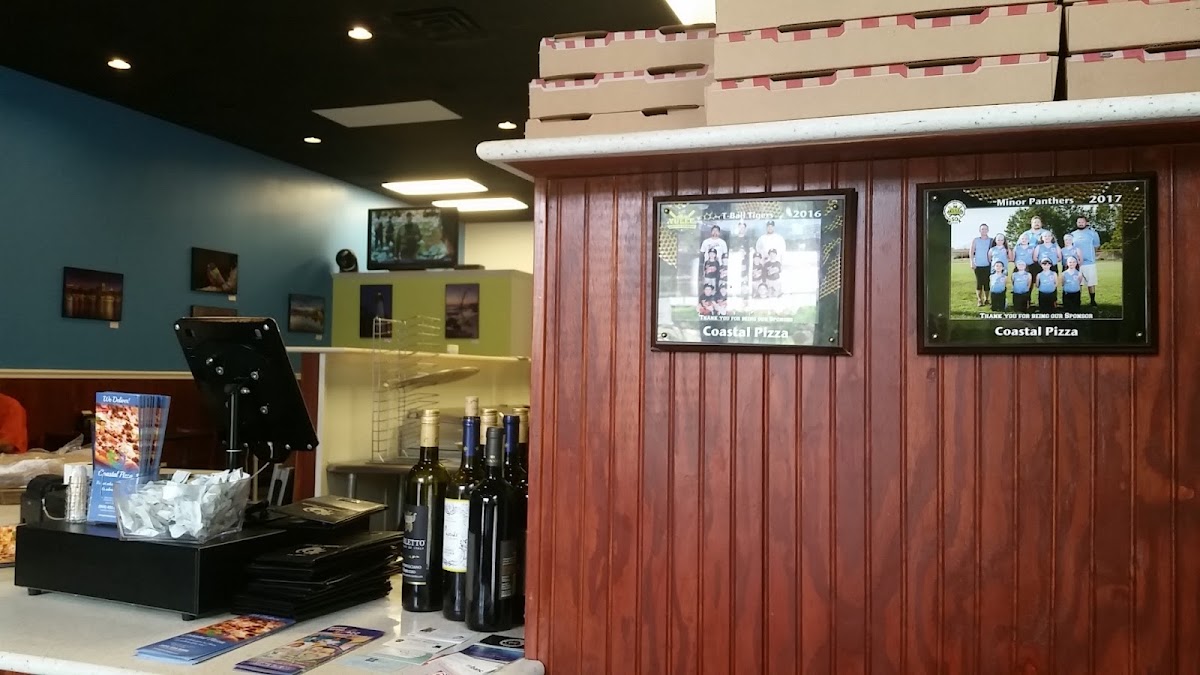 Coastal Pizza photo 10