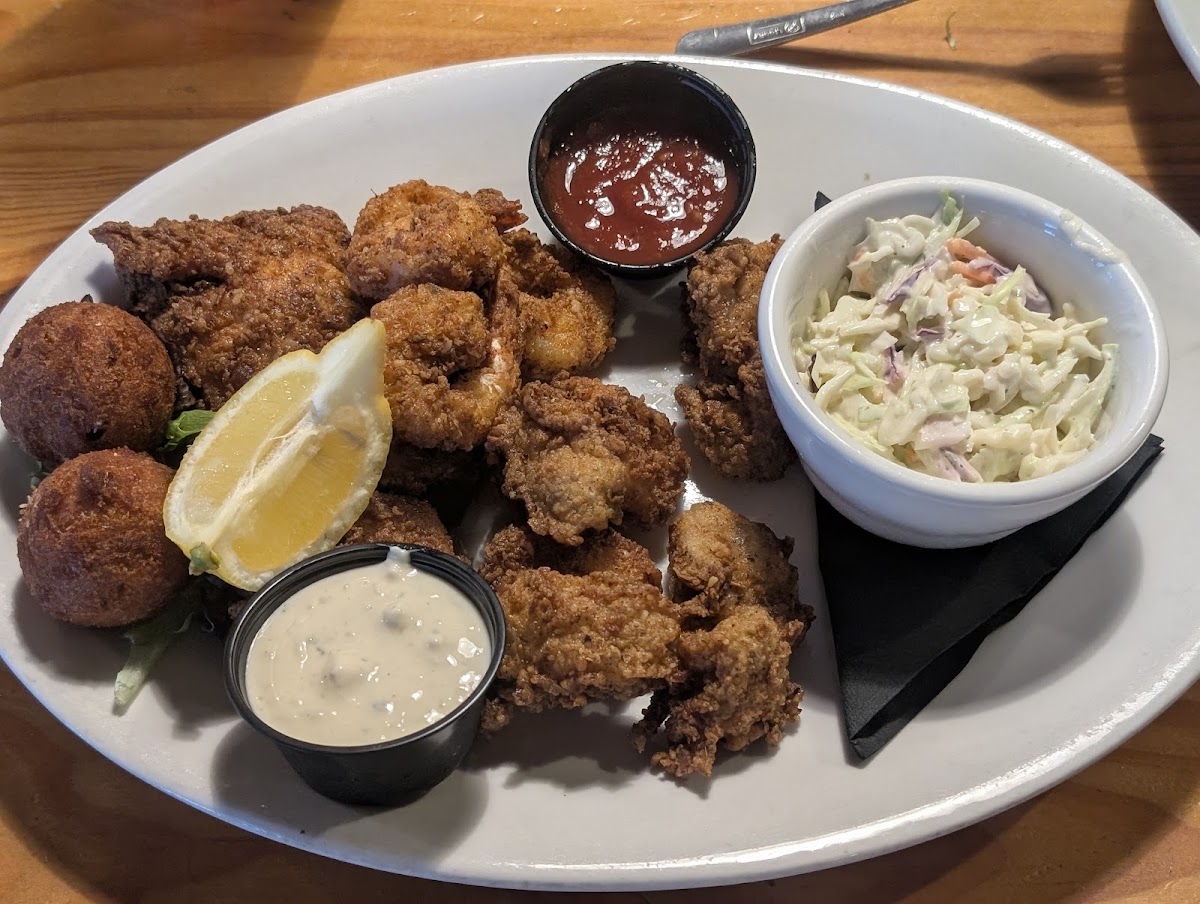 Down Under Restaurant photo 7