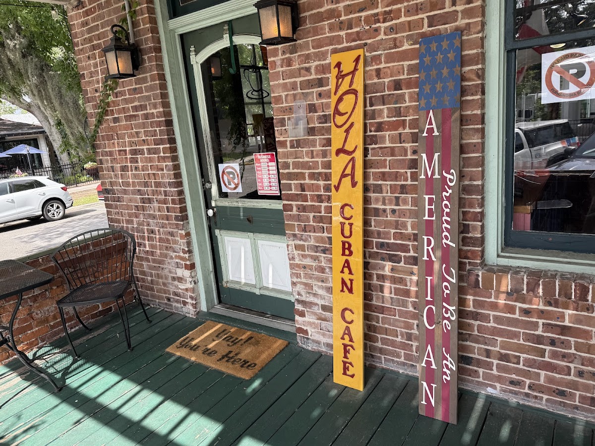 Hola Cuban Cafe photo 9