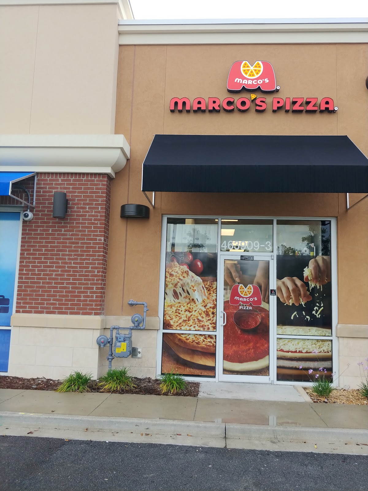 Marco’s Pizza photo 1