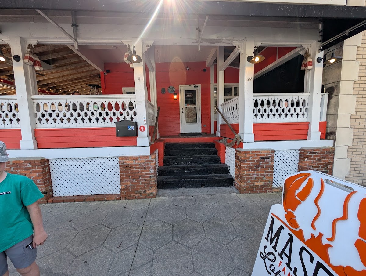 Mason's Famous Lobster Rolls photo 8