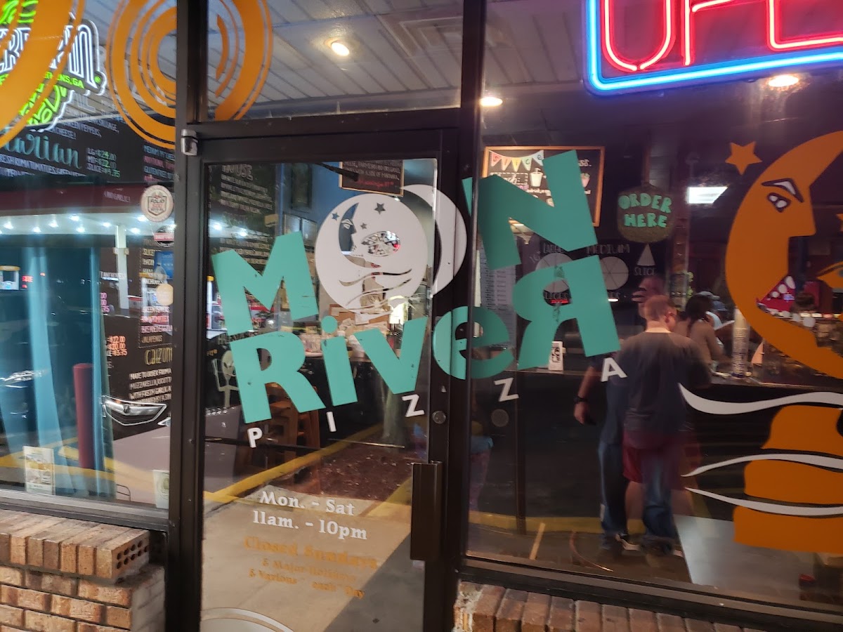 Moon River Pizza photo 6