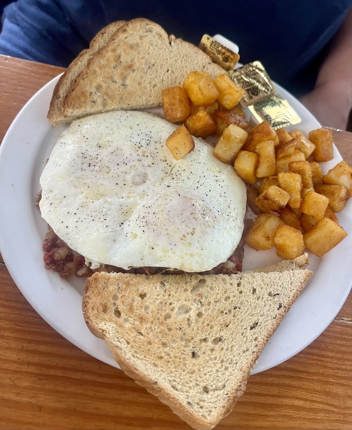 Ms. Carolyn's Restaurant photo 2