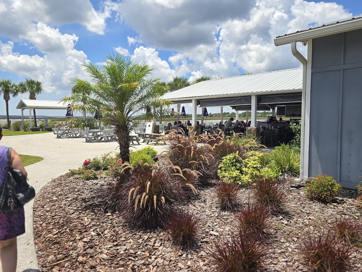 Shucker's Oyster Bar & Grill photo 9