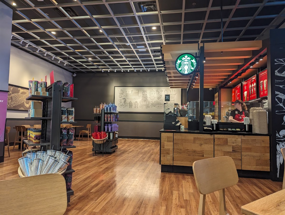 Starbucks photo 3