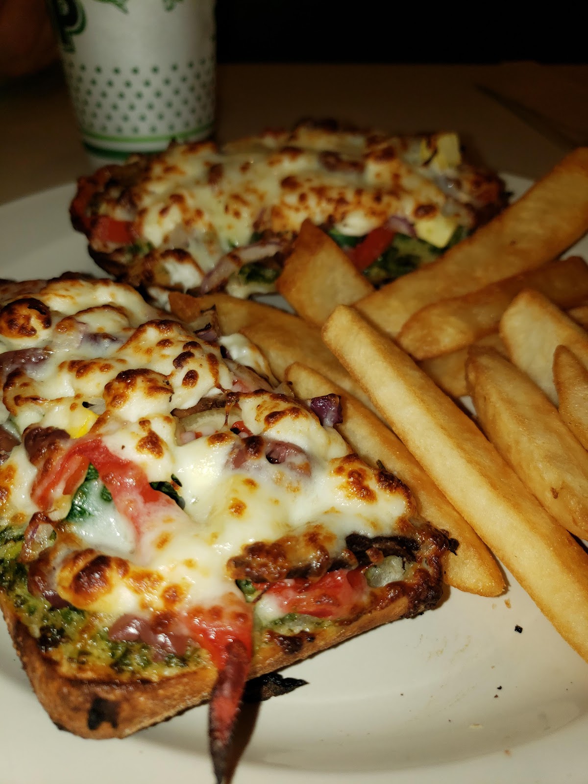 THE LOOP RESTAURANT photo 8