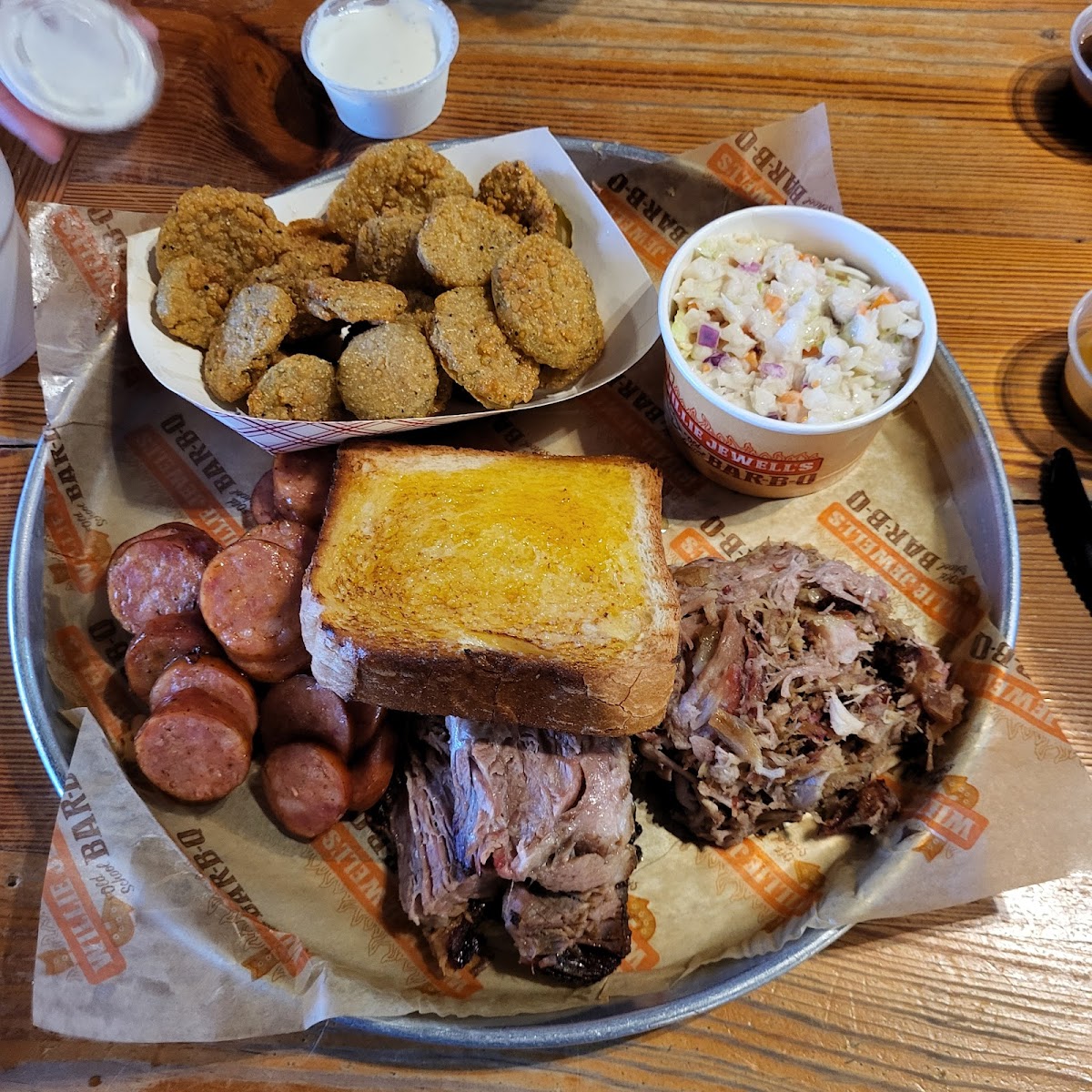 Willie Jewell’s Old School Bar-B-Q photo 2