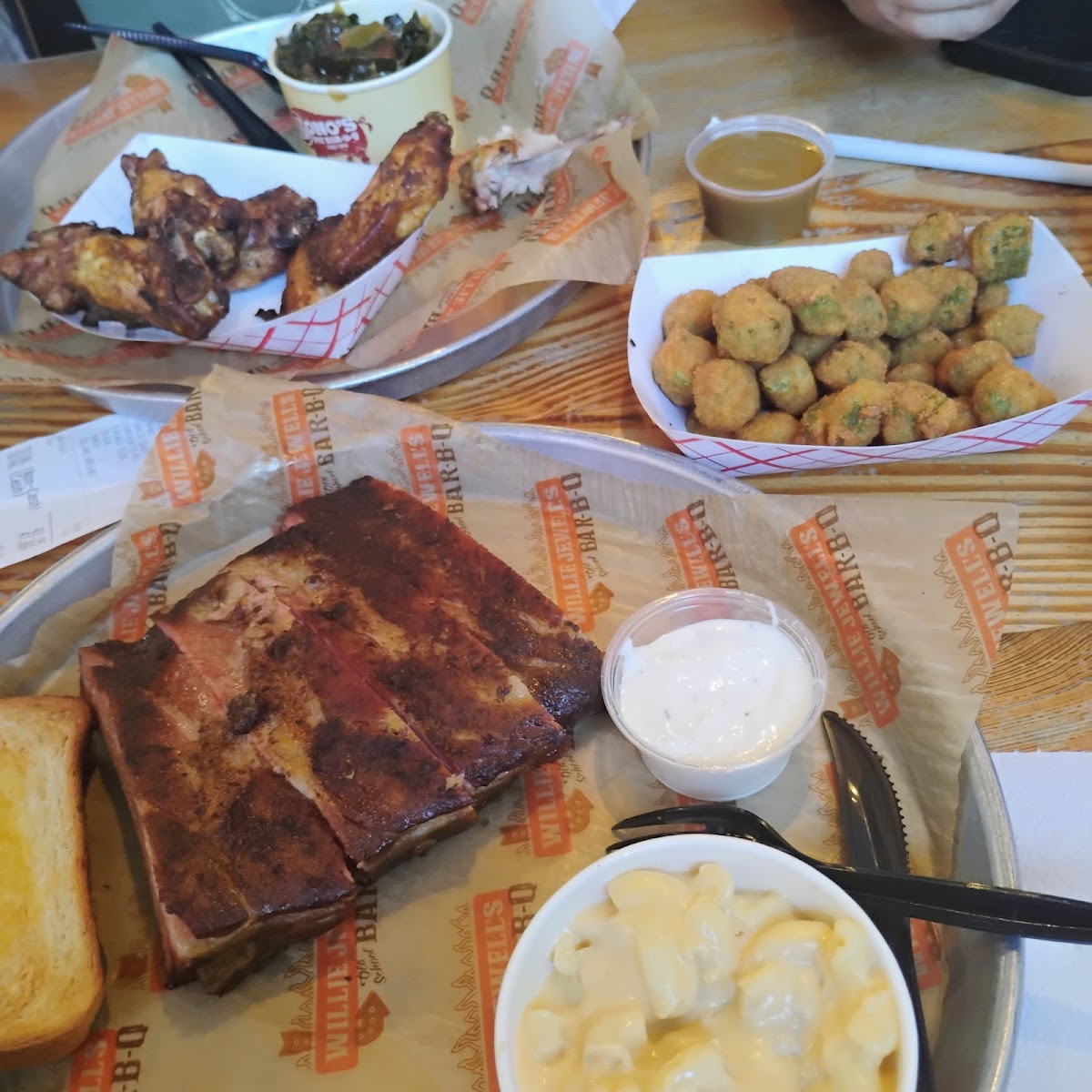 Willie Jewell’s Old School Bar-B-Q photo 6